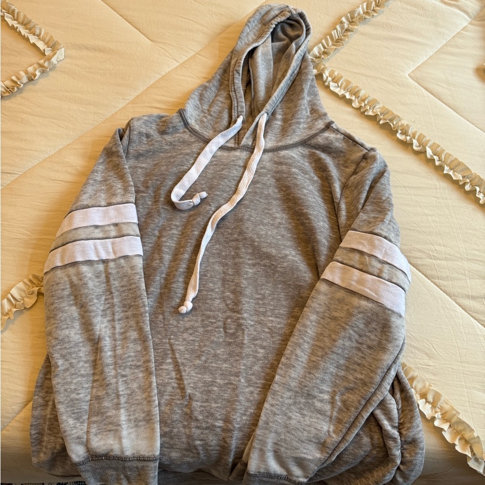Angel Kiss Long Sleeve